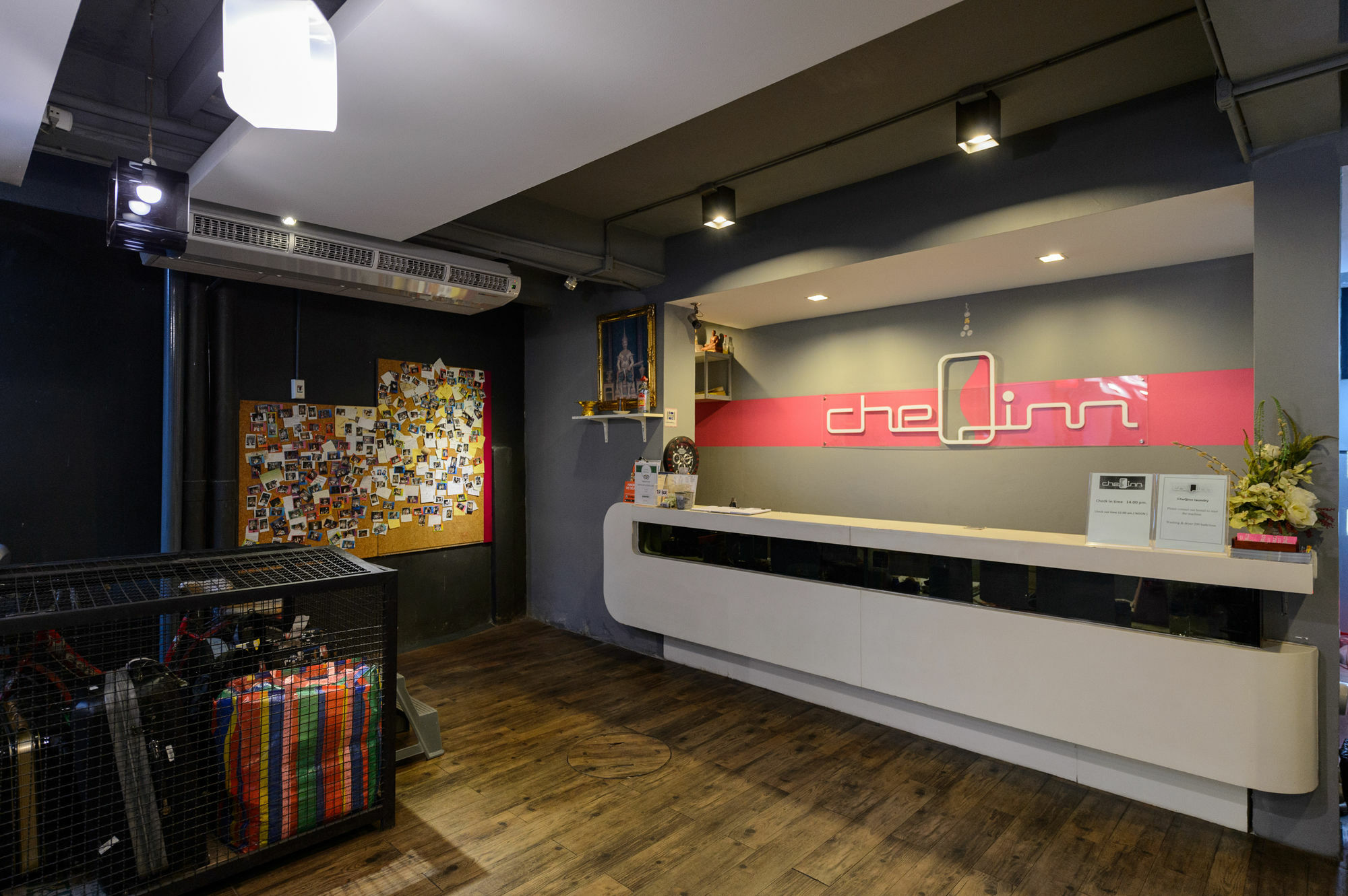 Cheqinn Hostel - Sukhumvit 4 Nana Plaza Bangkok Extérieur photo